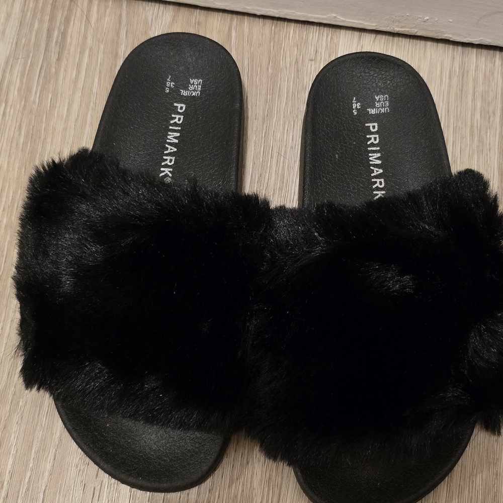 Primark Women's Black Plush Slippers